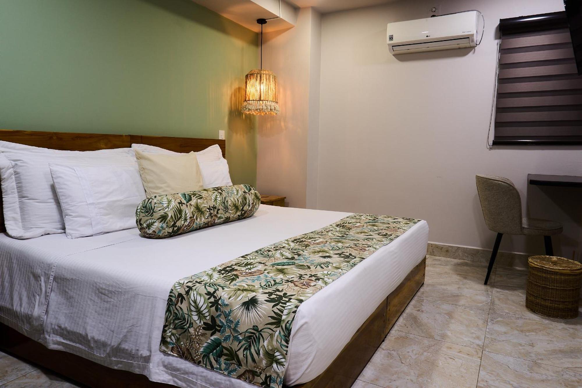 Kamaleb Farallones Hotel Quibdó Esterno foto